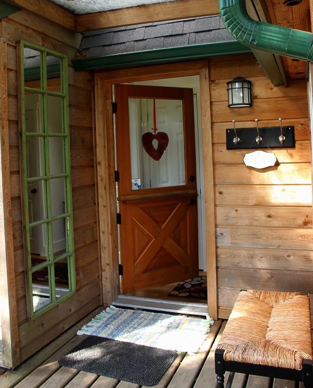 Thistle Dew Cottage Ganges Exterior photo