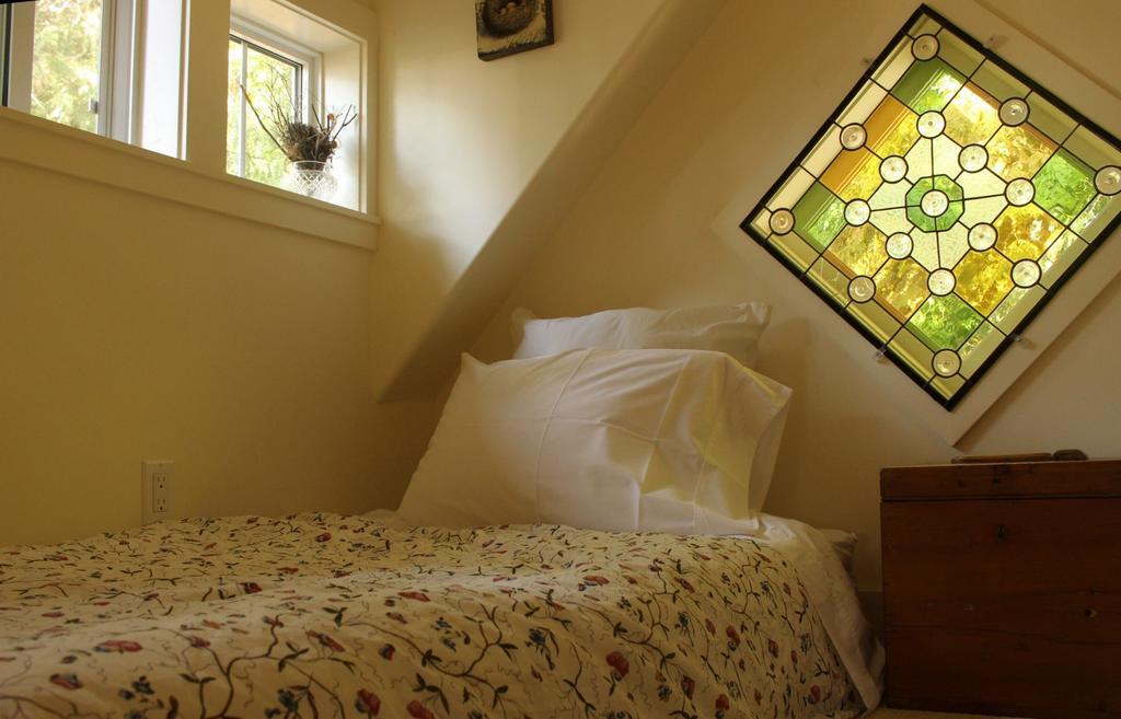 Thistle Dew Cottage Ganges Exterior photo